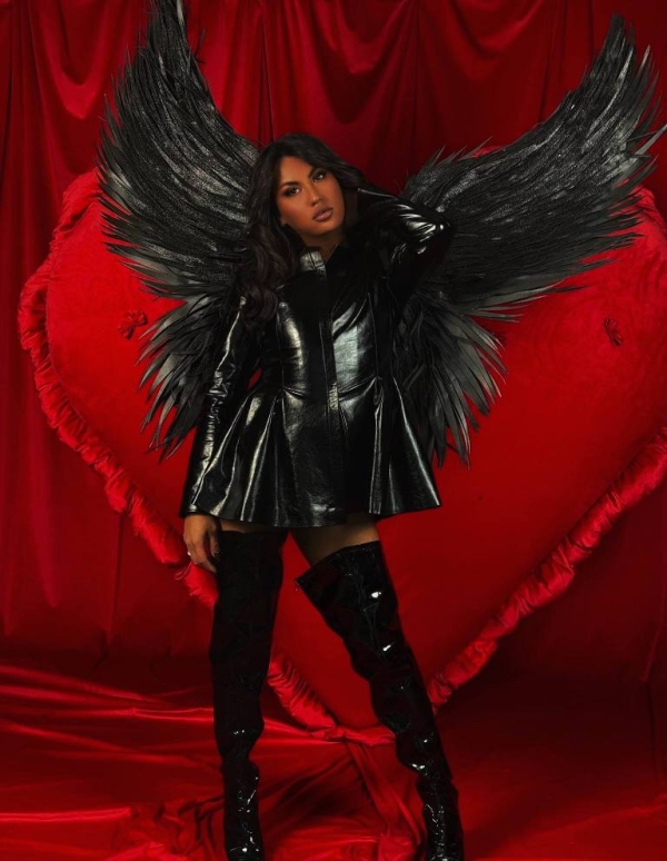 Трансексуалка Камилла